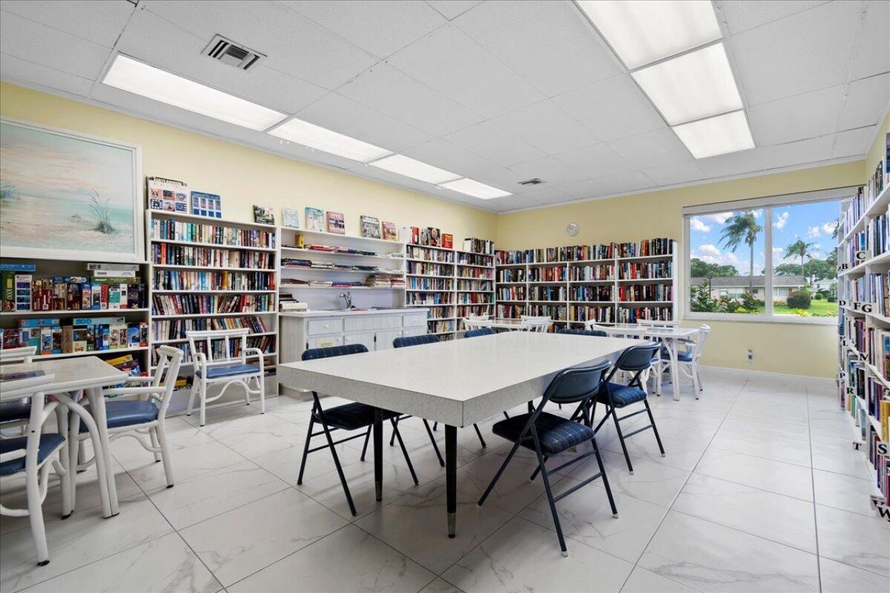 2703 Dudley Drive W, Unit H, West Palm Beach, FL 33415 Photo