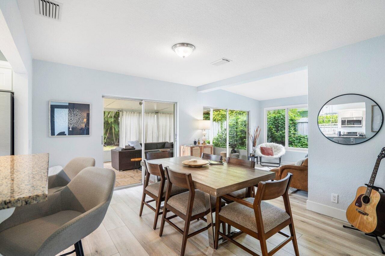 233 Lake Terrace, Delray Beach, FL 33444 Photo