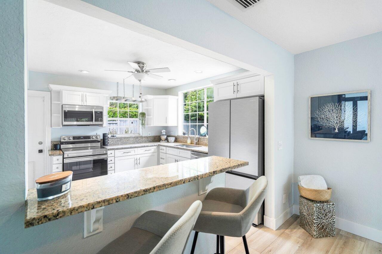 233 Lake Terrace, Delray Beach, FL 33444 Photo