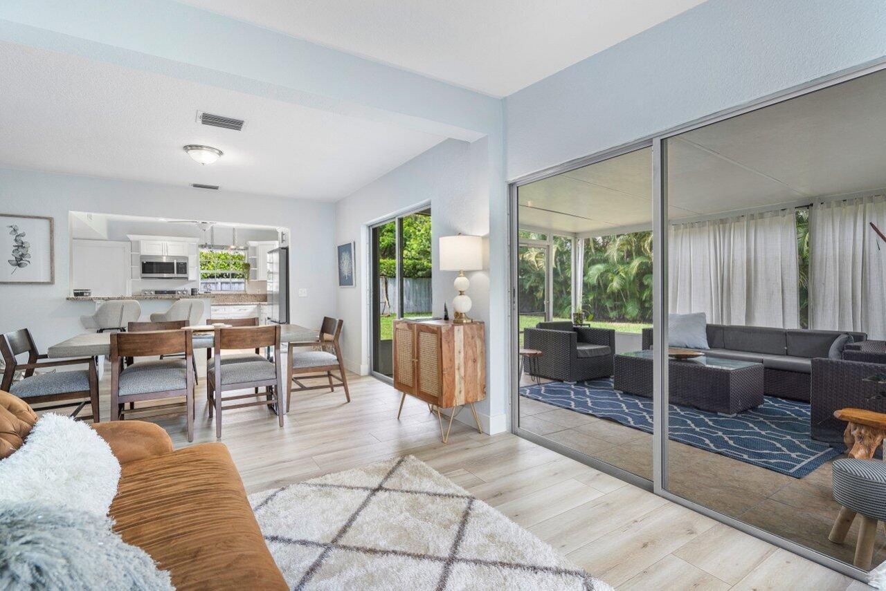 233 Lake Terrace, Delray Beach, FL 33444 Photo