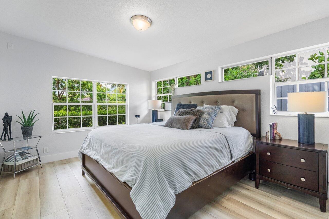 233 Lake Terrace, Delray Beach, FL 33444 Photo