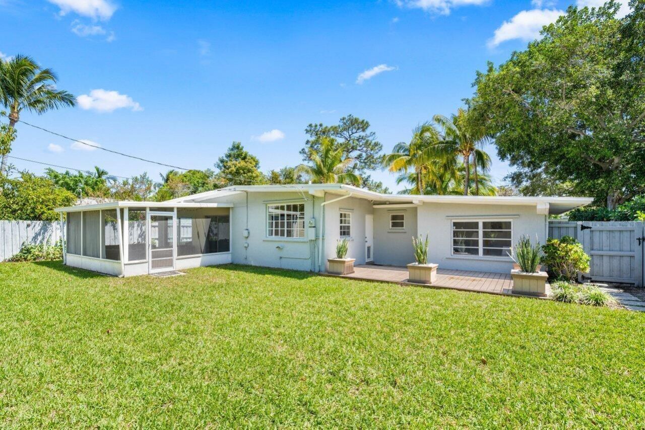 233 Lake Terrace, Delray Beach, FL 33444 Photo