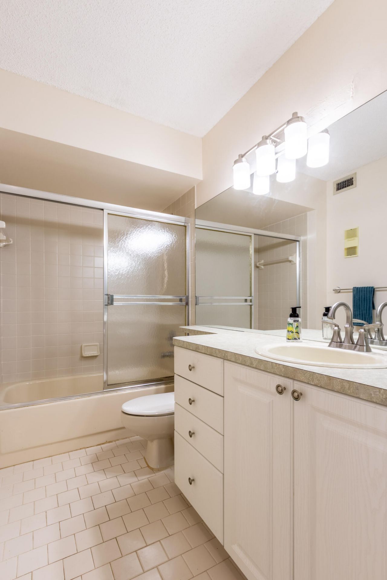 9185 Flynn Circle, Unit 3, Boca Raton, FL 33496 Photo