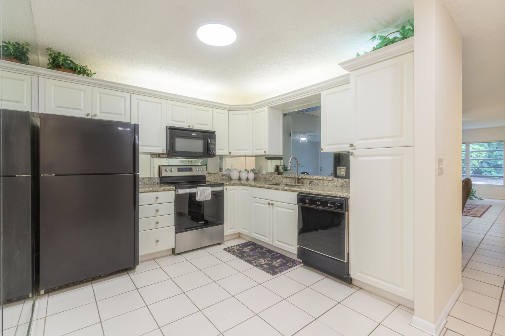 9185 Flynn Circle, Unit 3, Boca Raton, FL 33496 Photo
