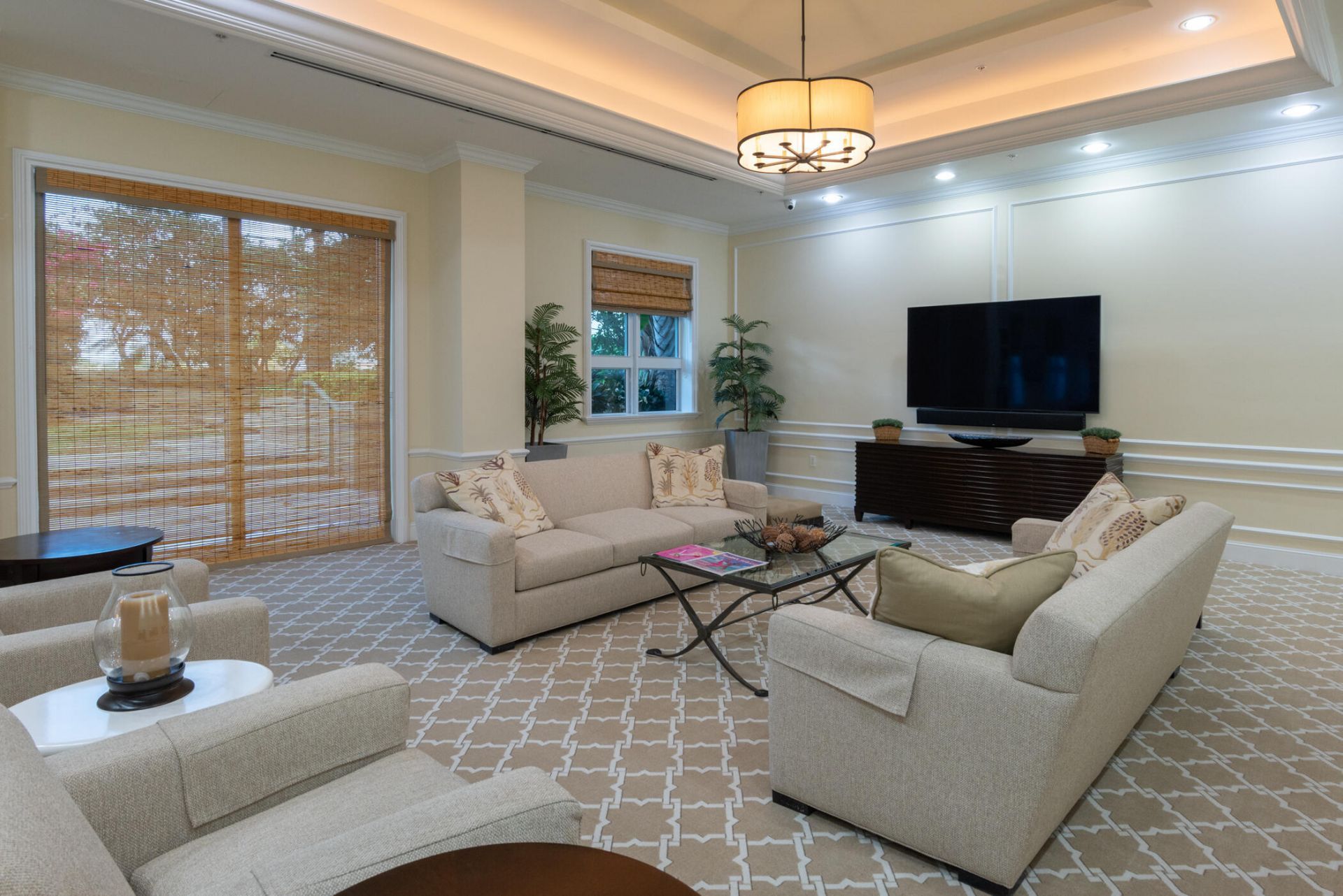 403 S Sapodilla Avenue, Unit 207, West Palm Beach, FL 33401 Photo