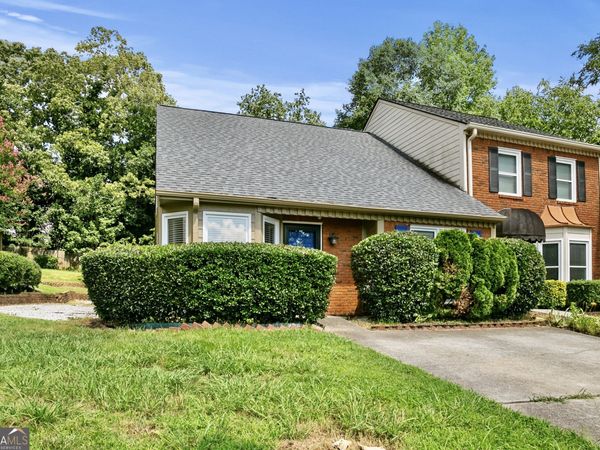 1140 Magnolia Way SE, Smyrna, GA 30082