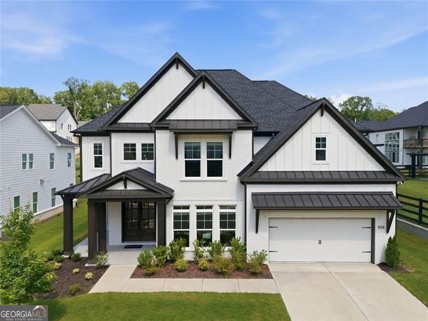 858 Keystone Drive, Woodstock, GA 30188