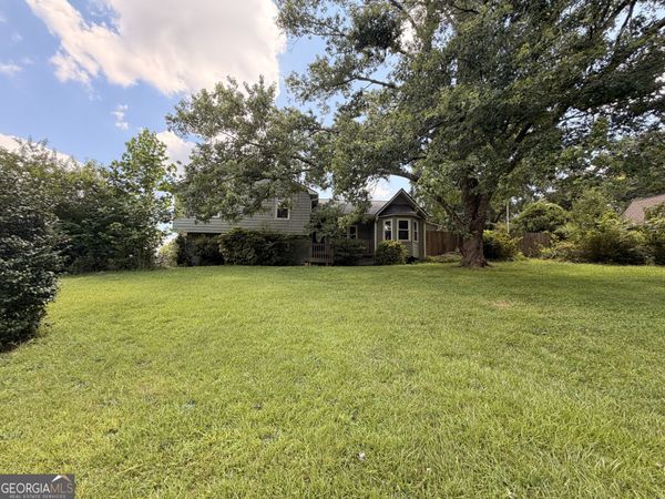 701 Victoria Court, Woodstock, GA 30189