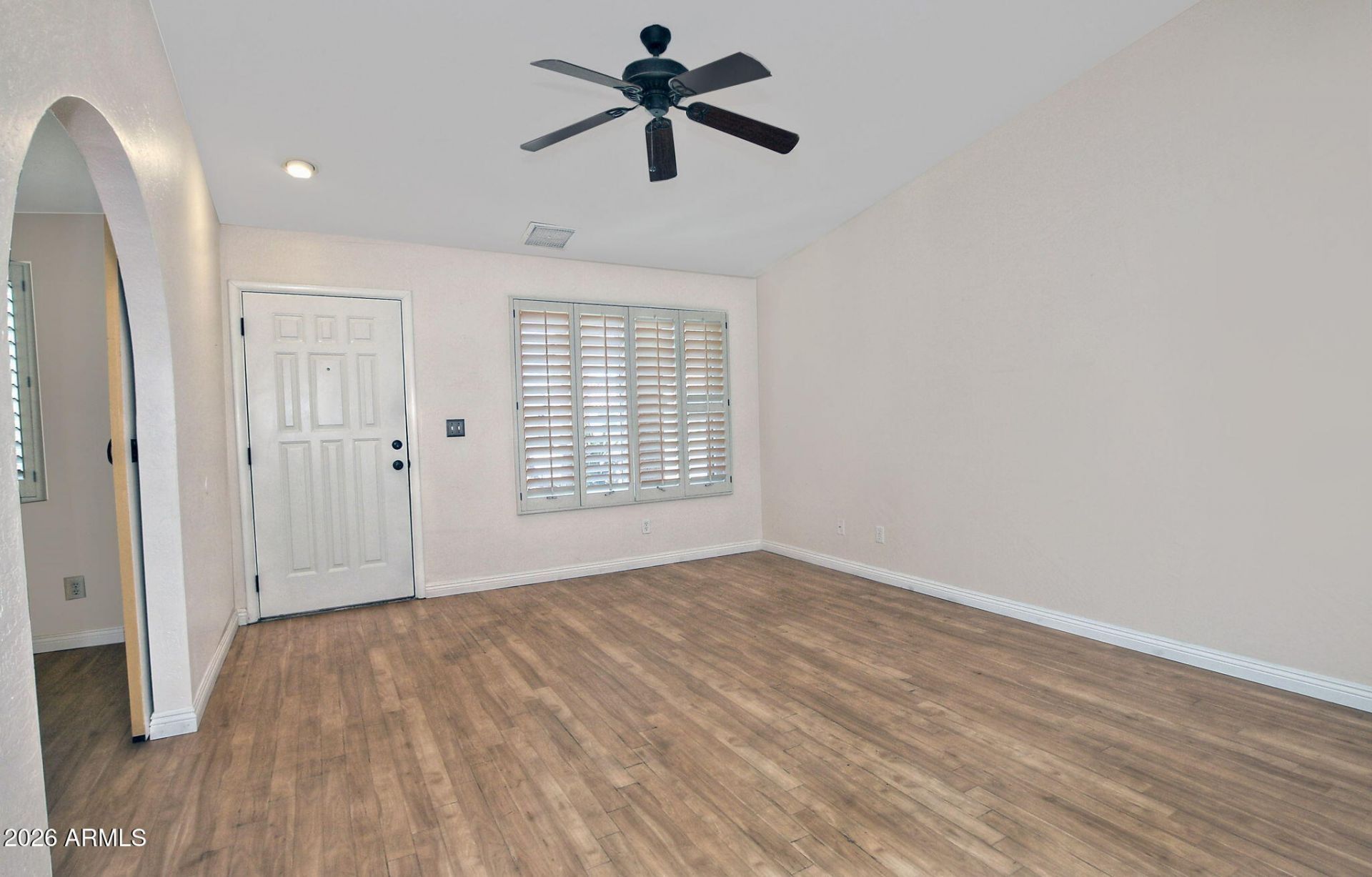 2204 W MANOR Street Chandler, AZ 85224
