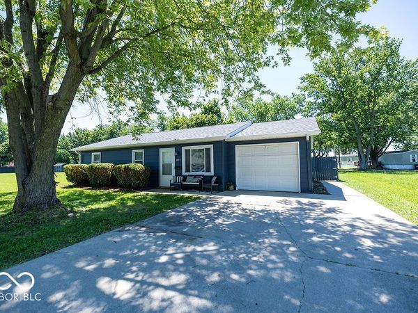 2155 S Fairfield Drive, Marion, IN 46953