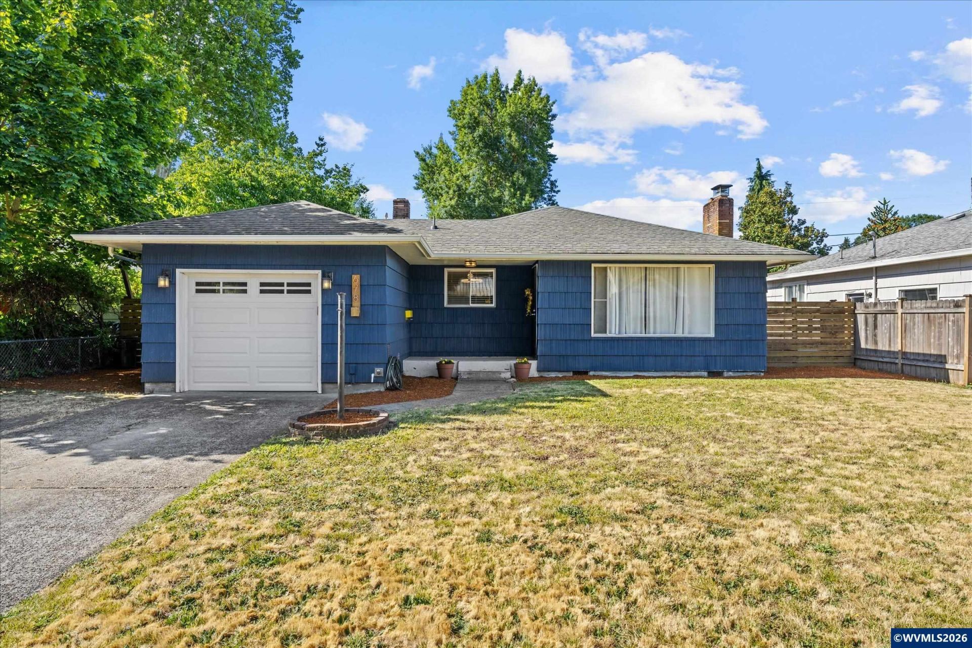 678 Menlo Dr N, Keizer, OR 97303 Main Photo