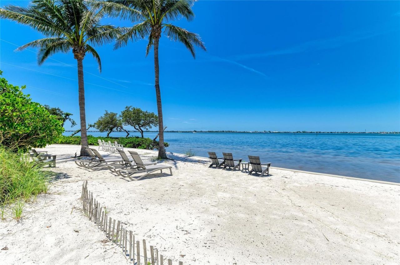 268 Saint Lucia Drive, Unit 101, Bradenton, FL 34209 Photo