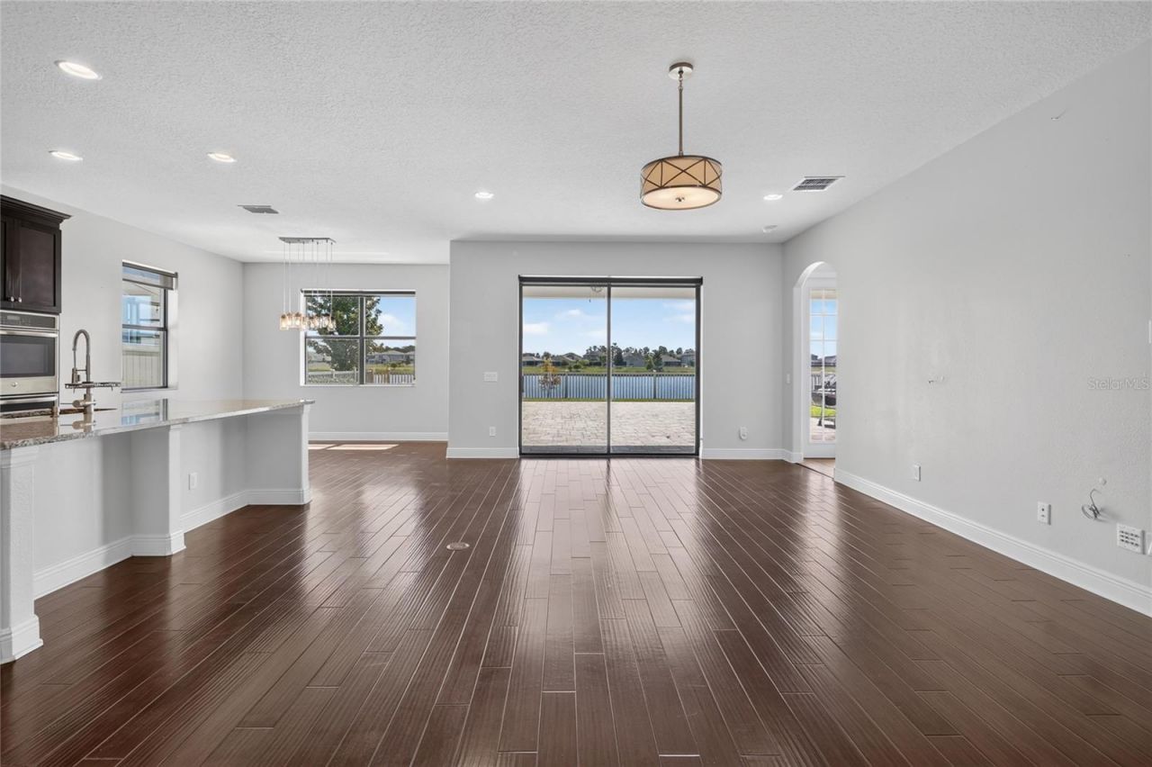 1806 Nature View Drive , Lutz, FL 33558 Photo