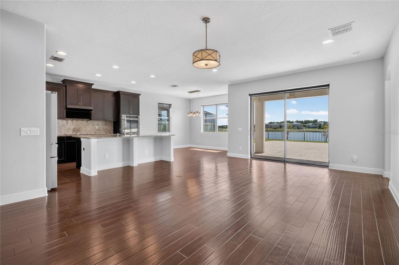 1806 Nature View Drive , Lutz, FL 33558 Photo