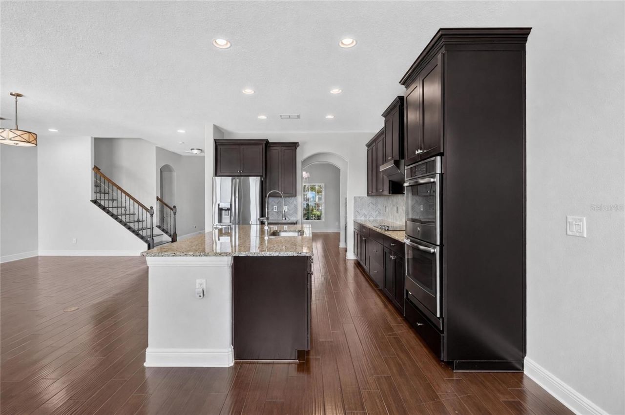 1806 Nature View Drive , Lutz, FL 33558 Photo