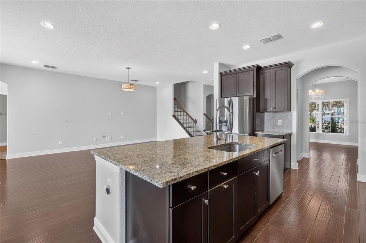 1806 Nature View Drive , Lutz, FL 33558 Photo
