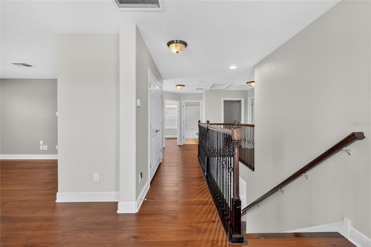 1806 Nature View Drive , Lutz, FL 33558 Photo