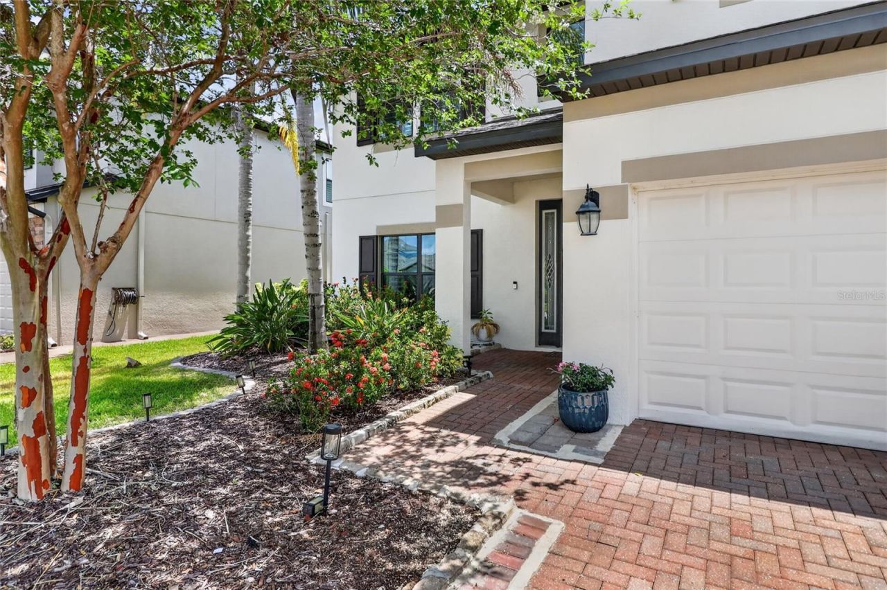 1806 Nature View Drive , Lutz, FL 33558 Photo