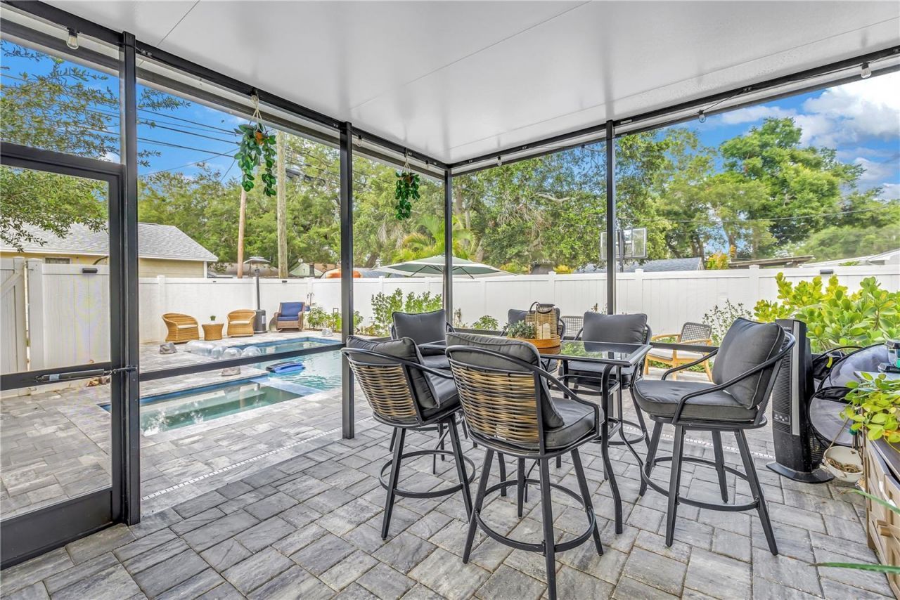 777 52nd Avenue N, Saint Petersburg, FL 33703 Photo