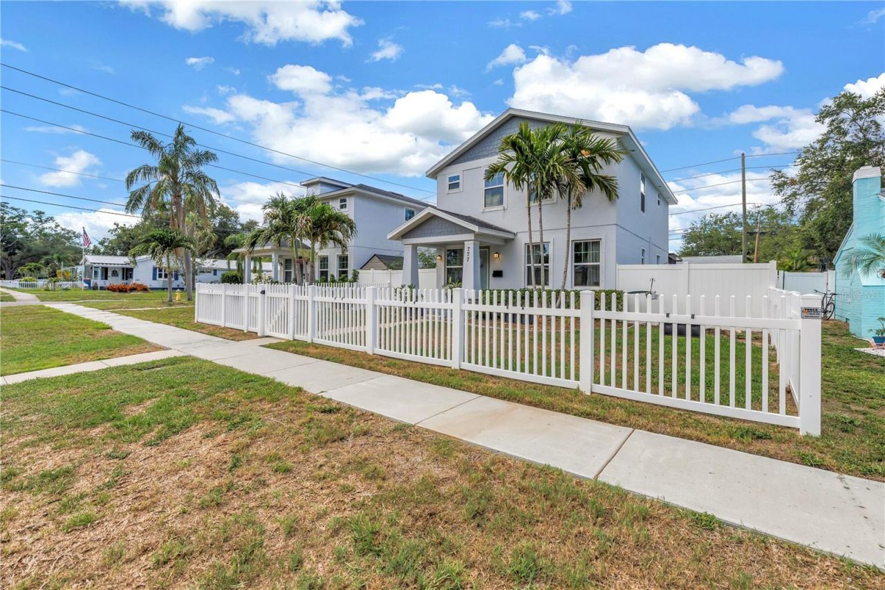 777 52nd Avenue N, Saint Petersburg, FL 33703 Photo