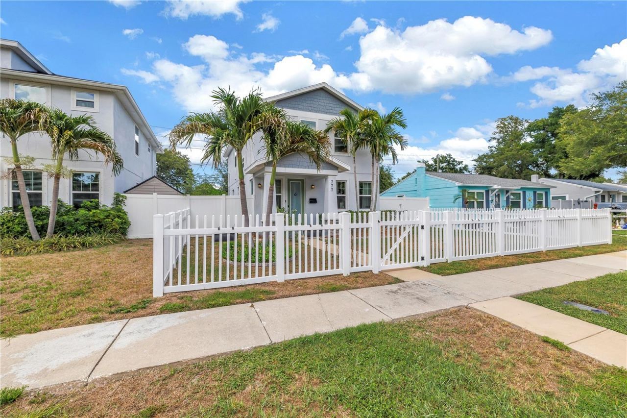 777 52nd Avenue N, Saint Petersburg, FL 33703 Photo