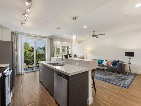 604 North Bluff DR, Unit 144, Austin, TX 78745