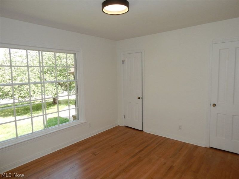6361 S Canterbury Road, Parma, OH 44129 Photo 13