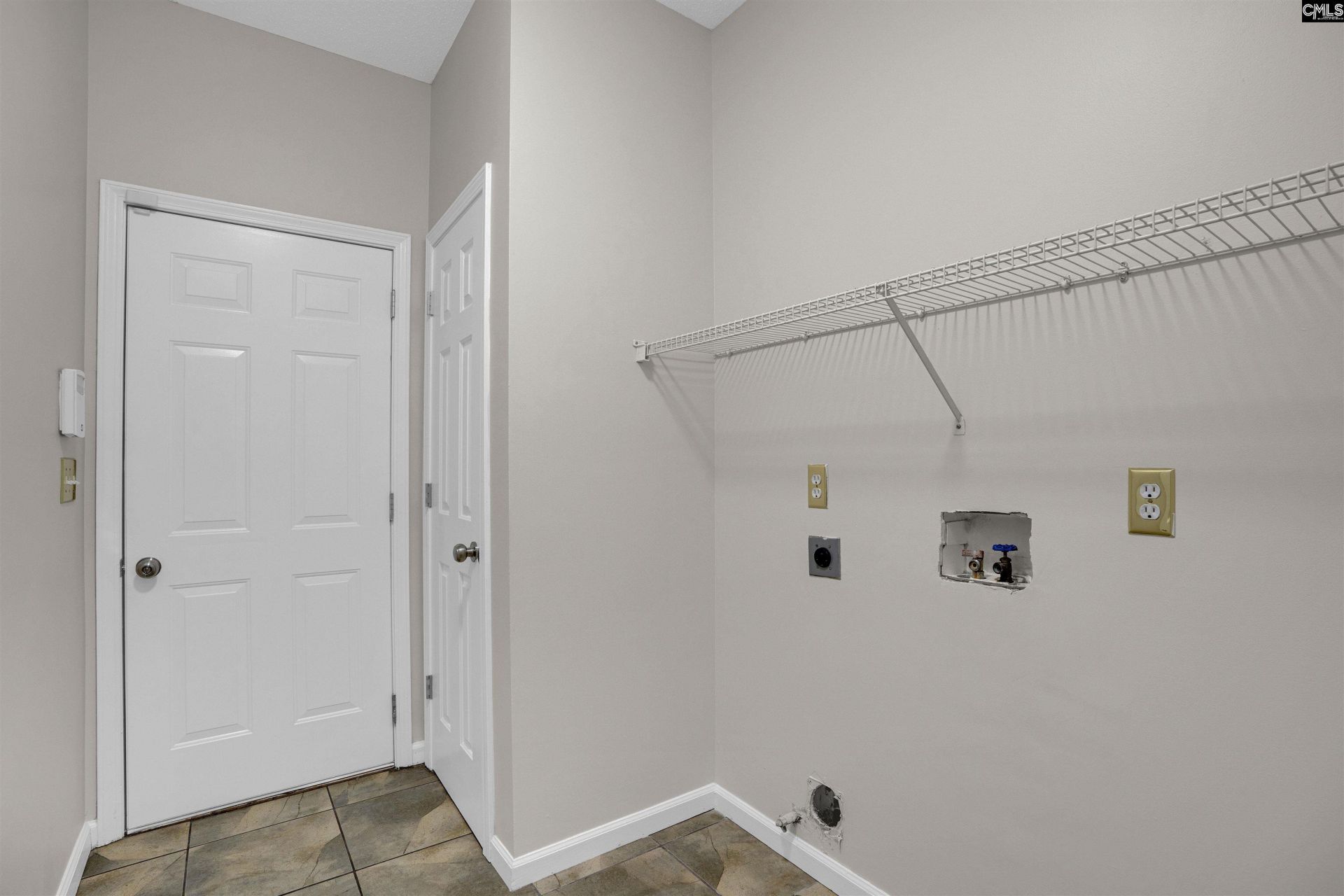 204 Austree Drive  Photo 25