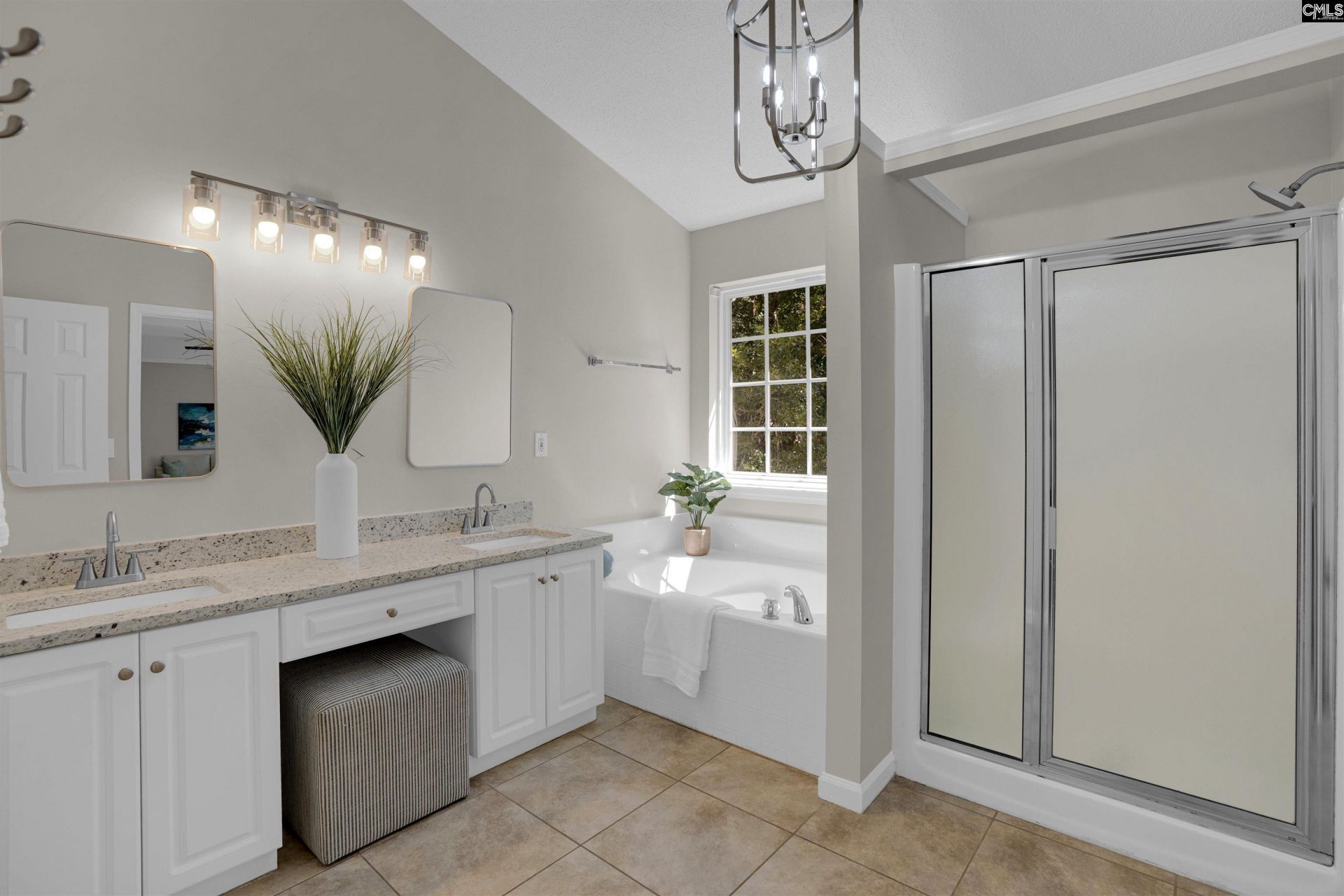 204 Austree Drive  Photo 32