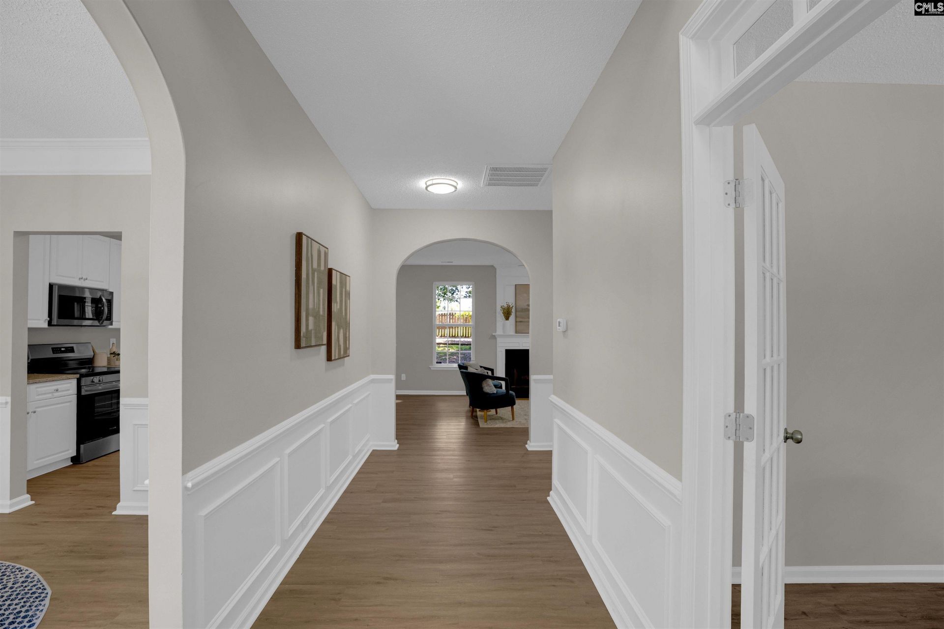 204 Austree Drive  Photo 4