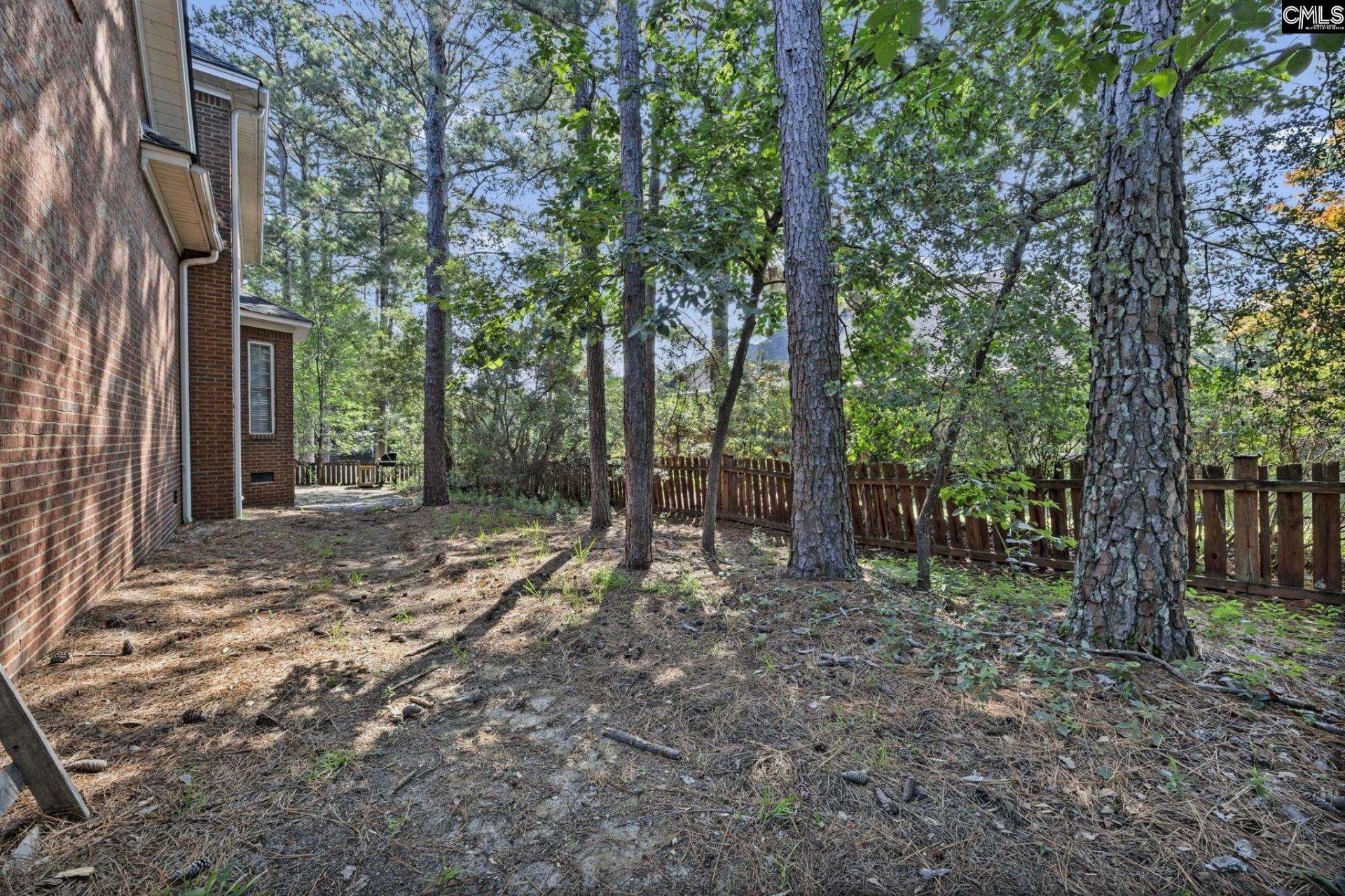 17 Staunton Court  Photo 40
