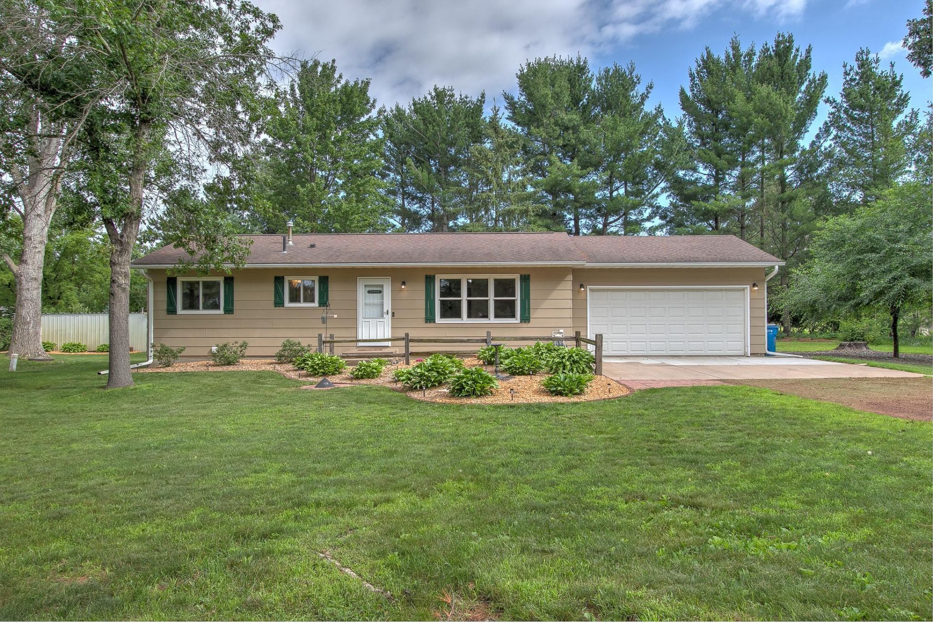9793 301st Avenue NE, North Branch, MN 55056