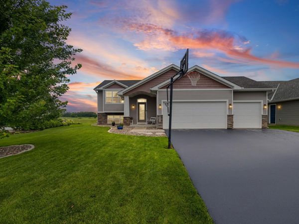 6679 210th Street W, Farmington, MN 55024