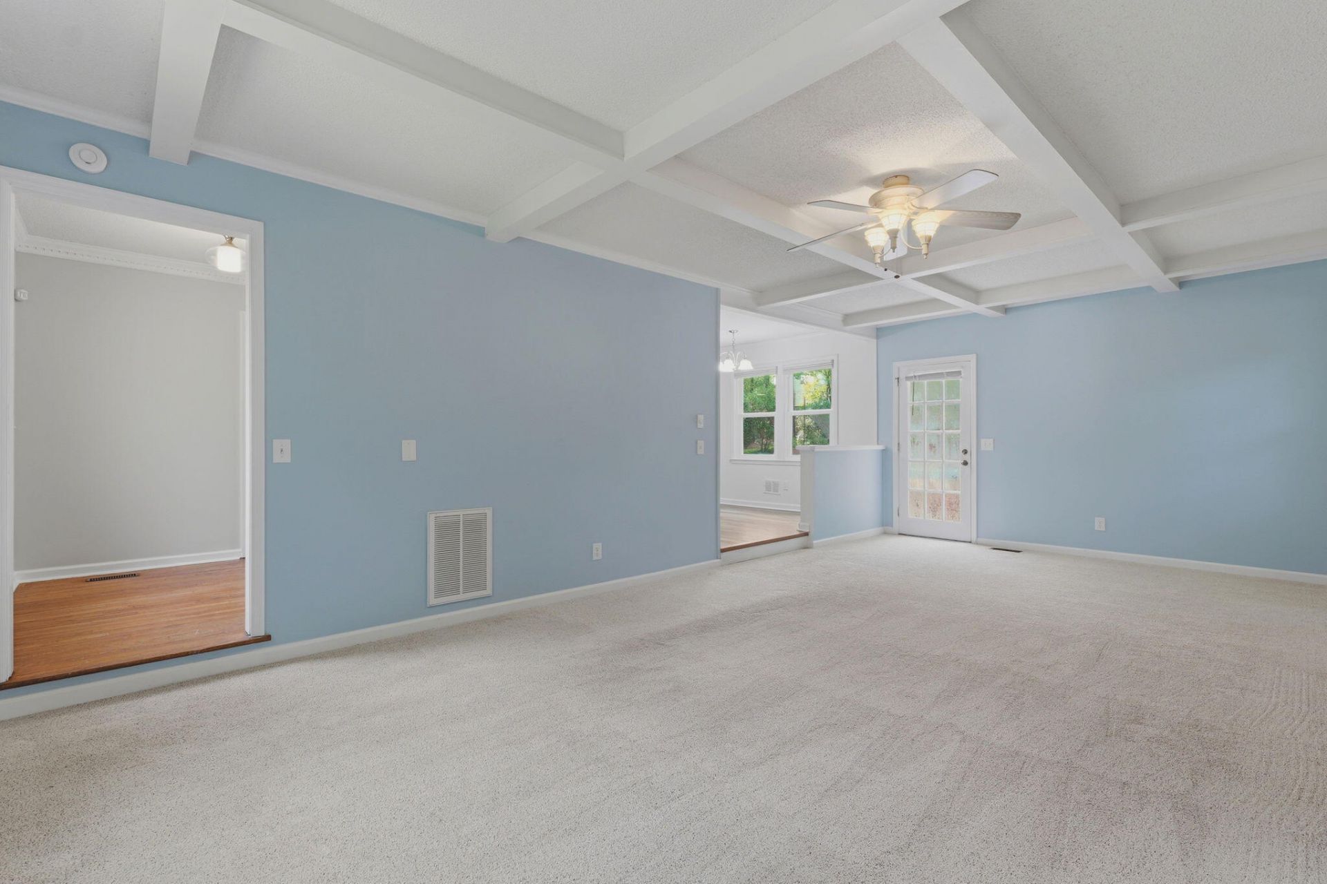 104 Shellywood Lane Photo 14