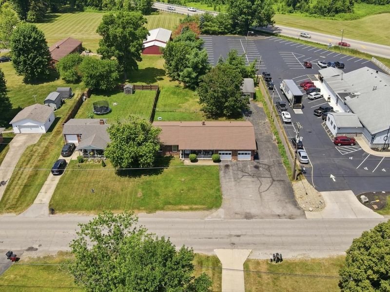 233 N Columbus Street, Sunbury, OH 43074 Photo 2