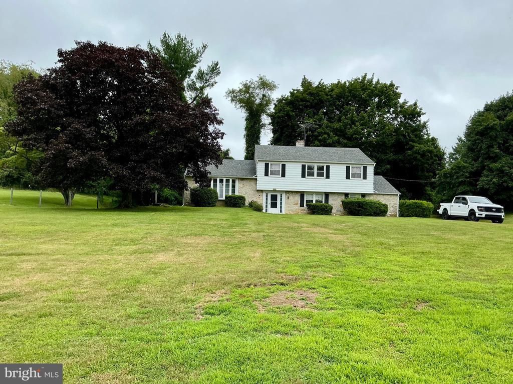 3 STONERIDGE ROAD, THORNTON, PA 19373