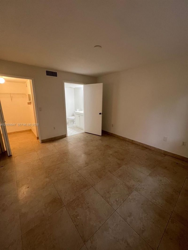 2911 SE 13th Rd , Unit 106-40, Homestead, FL 33035 Photo