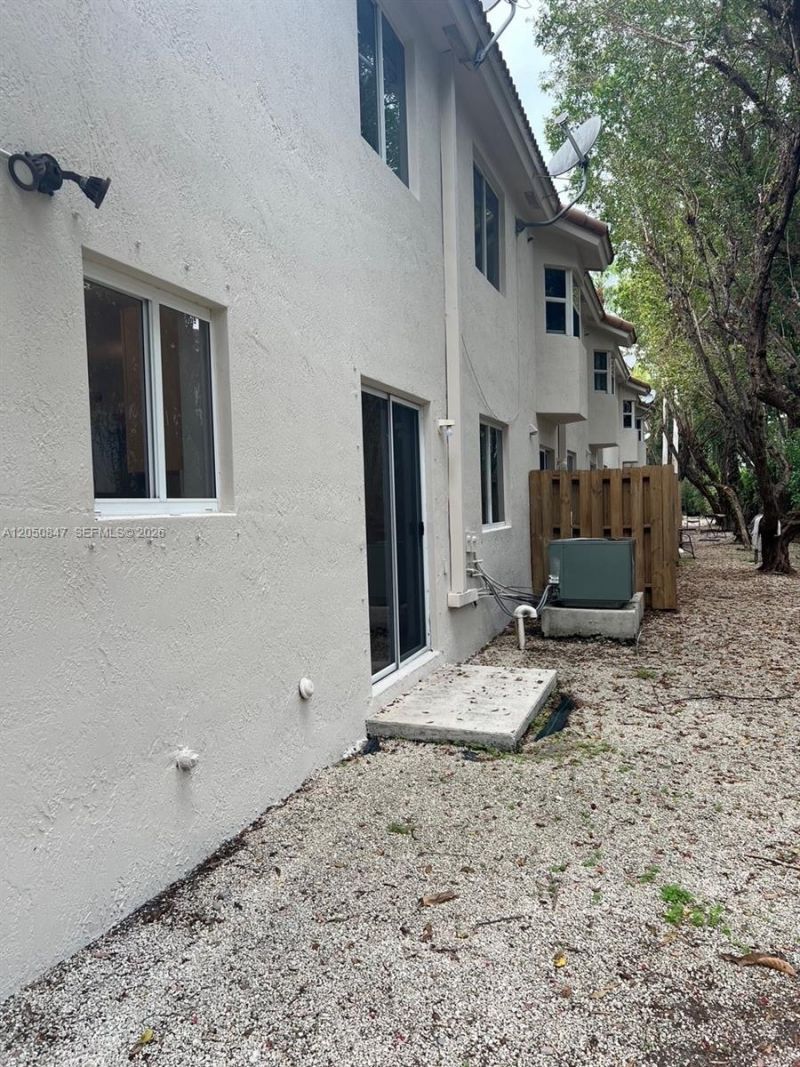 2911 SE 13th Rd , Unit 106-40, Homestead, FL 33035 Photo