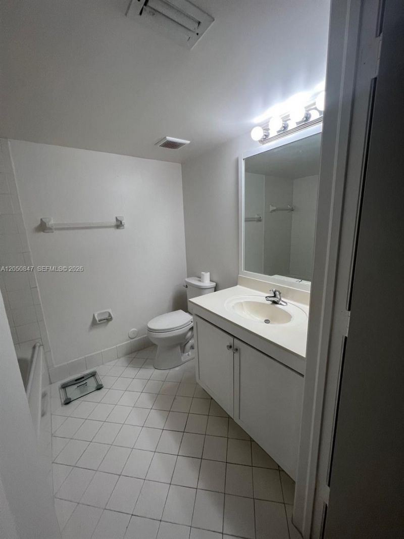 2911 SE 13th Rd , Unit 106-40, Homestead, FL 33035 Photo