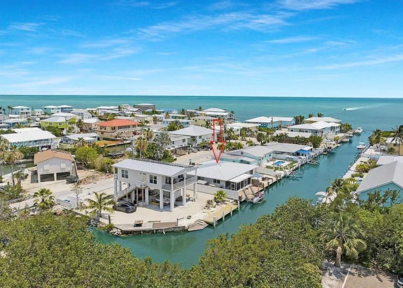 425 89th Street Ocean , Marathon, FL 33050 Photo