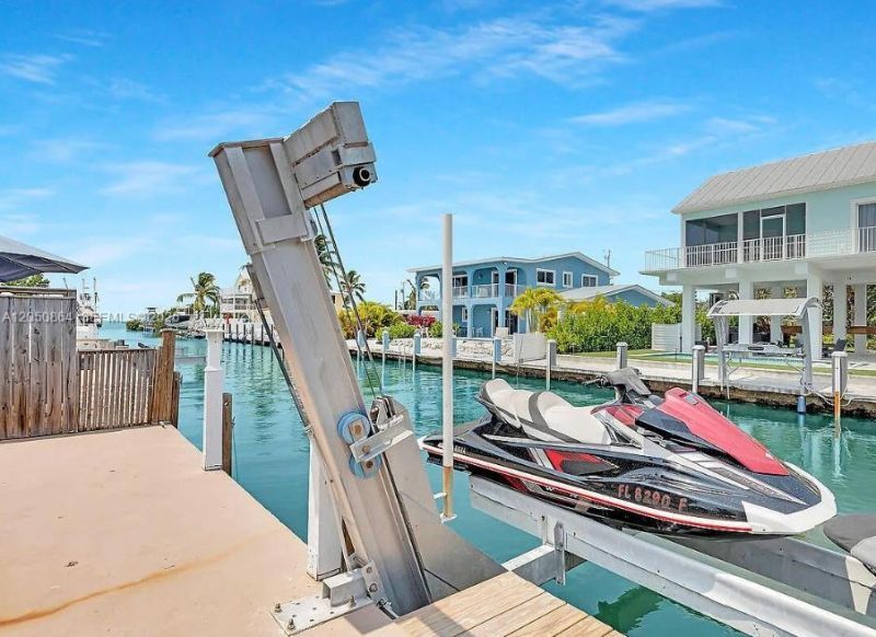 425 89th Street Ocean , Marathon, FL 33050 Photo