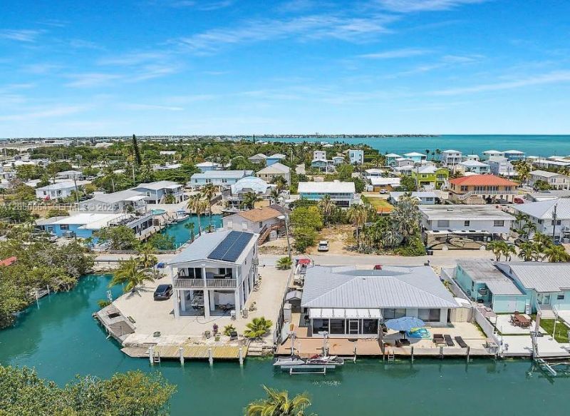 425 89th Street Ocean , Marathon, FL 33050 Photo