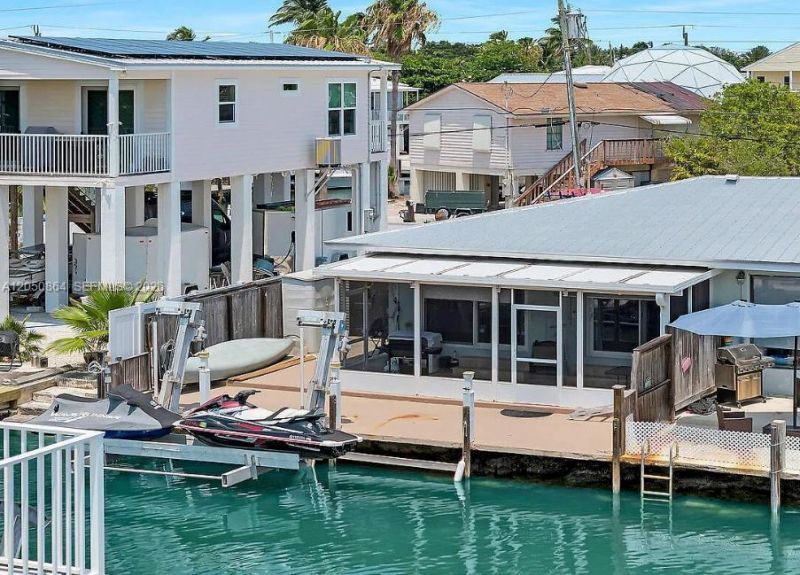 425 89th Street Ocean , Marathon, FL 33050 Photo