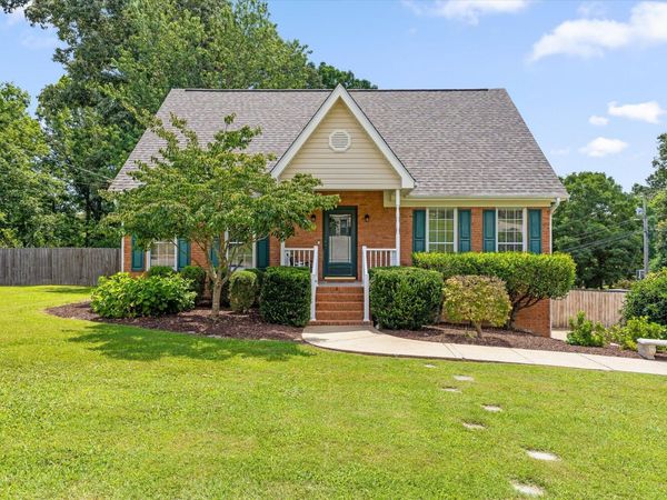1140 Woodsage Drive, Soddy Daisy, TN 37379