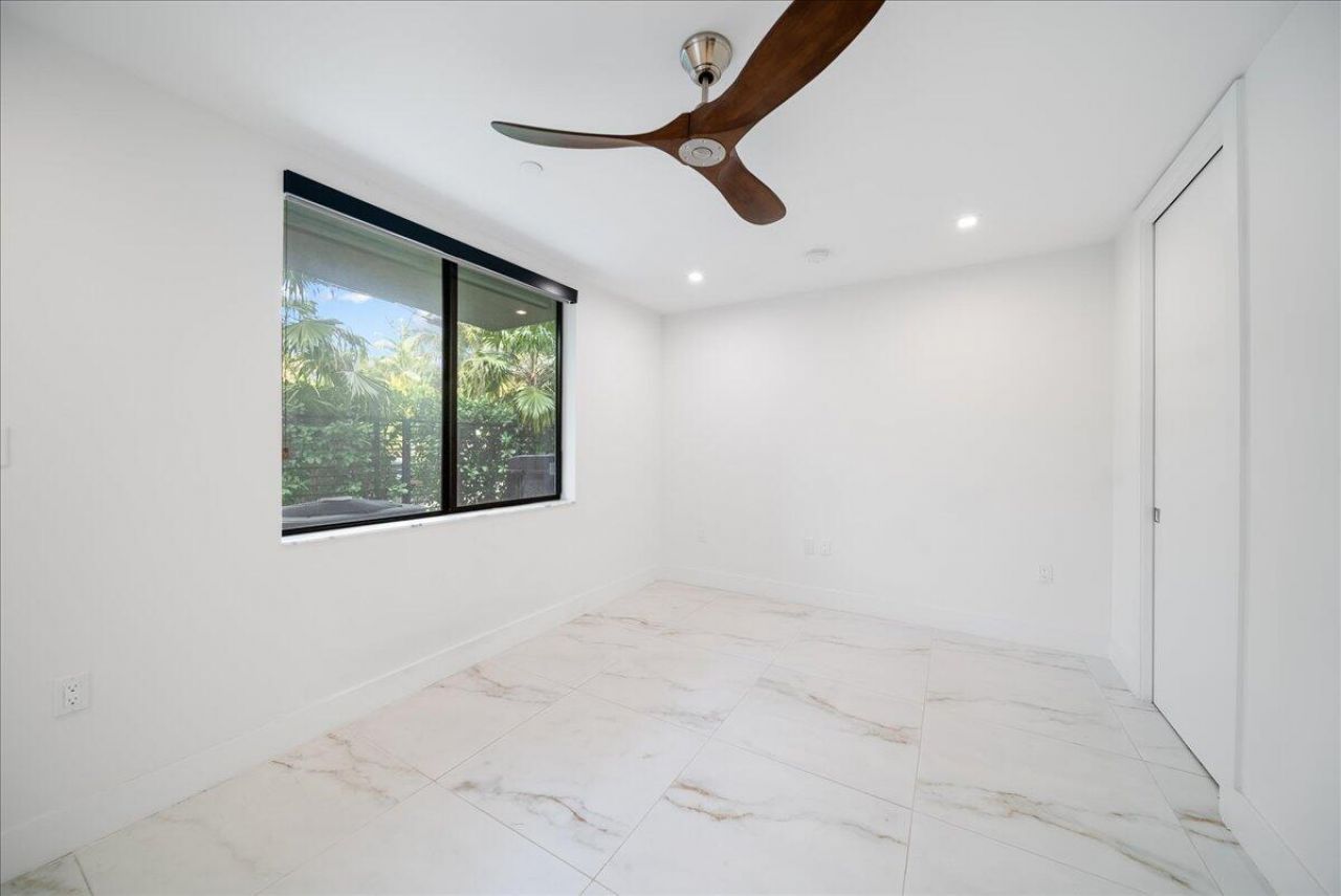 1052 N Victoria Park Road, Fort Lauderdale, FL 33304 Photo