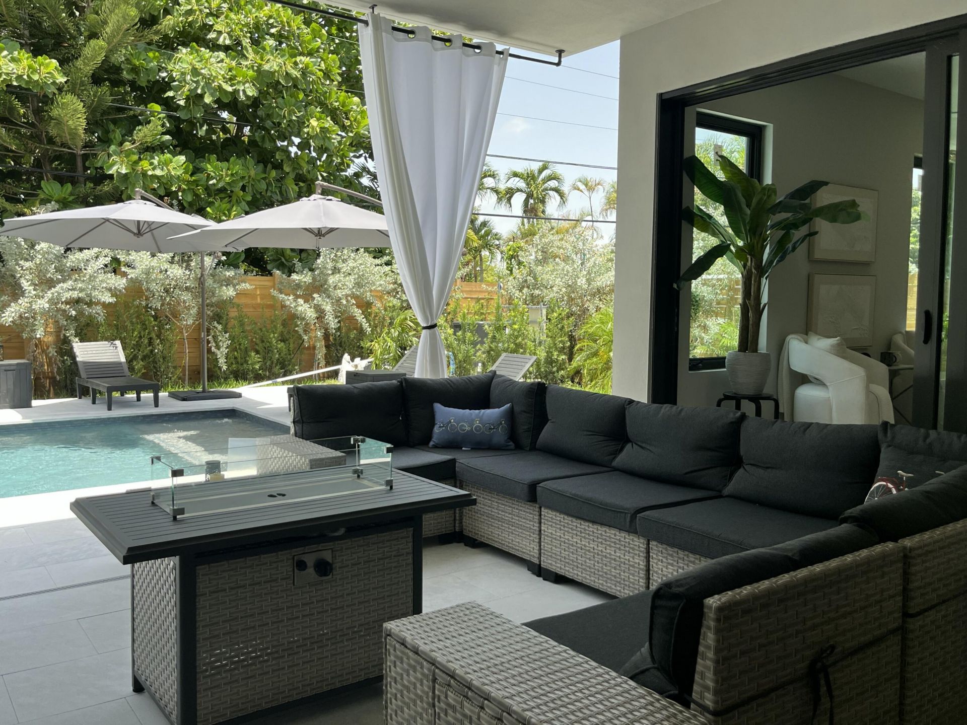 1533 NE 16th Avenue, Fort Lauderdale, FL 33304 Photo