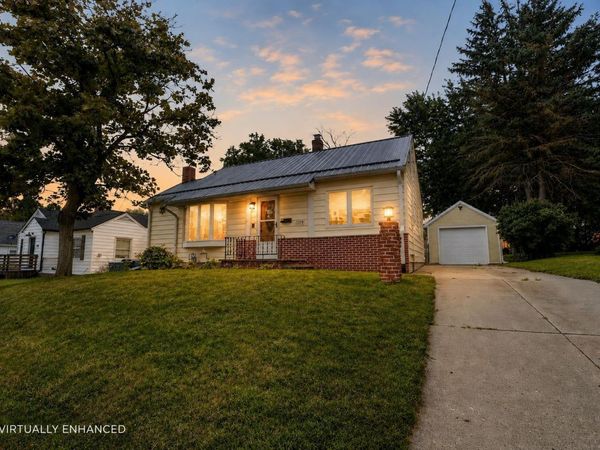 1219 Hammond Avenue, Waterloo, IA 50702
