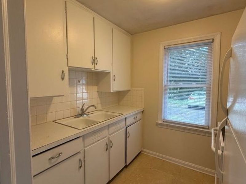 2042 13th Street, Cuyahoga Falls, OH 44223 Photo 10