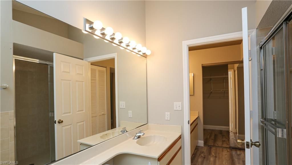 402 Emerald Bay Cir, Unit E7, Naples, FL 34110 Photo
