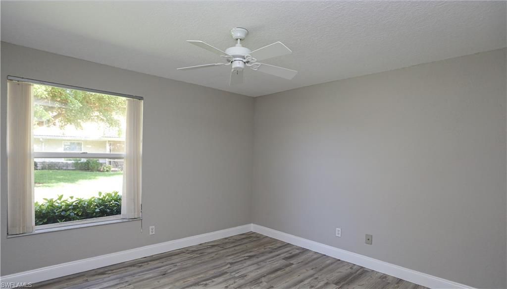 402 Emerald Bay Cir, Unit E7, Naples, FL 34110 Photo
